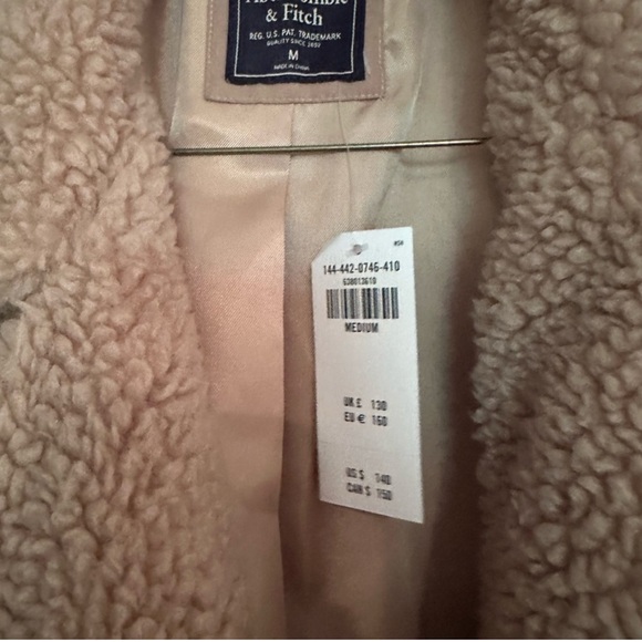 Abercrombie Teddy coat NWT - Picture 2 of 2